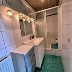 Le Manoir W *