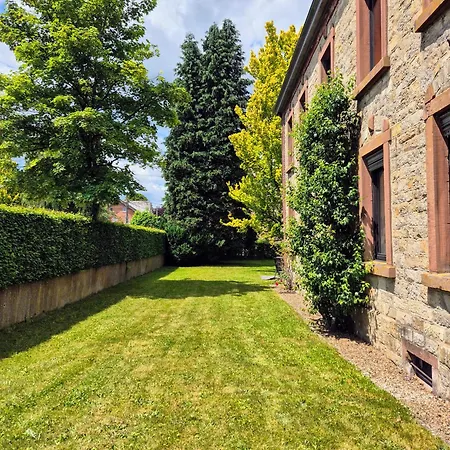 Le Manoir W Privatunterkunft *